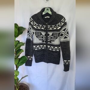 Knit  Sweater - size S - Bluenotes 🦅